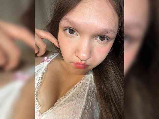 CuteLolly webcam