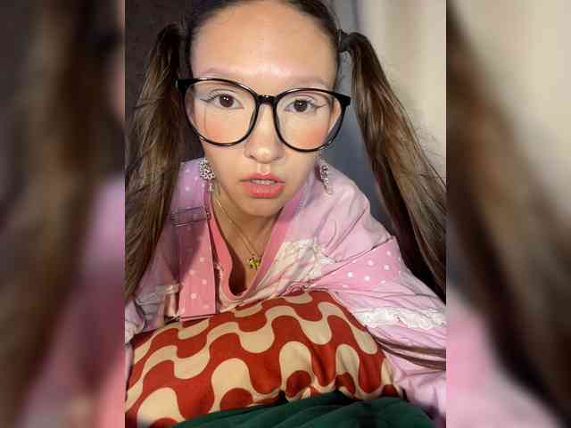CuteLolly webcam