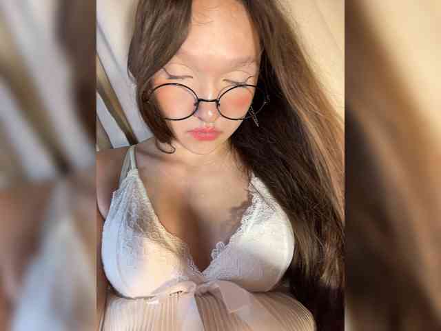 CuteLolly webcam