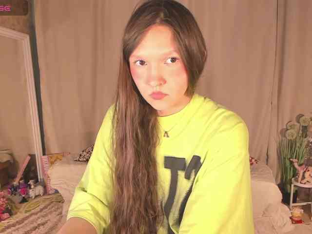 CuteLolly webcam