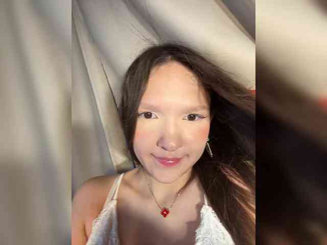 CuteLolly webcam
