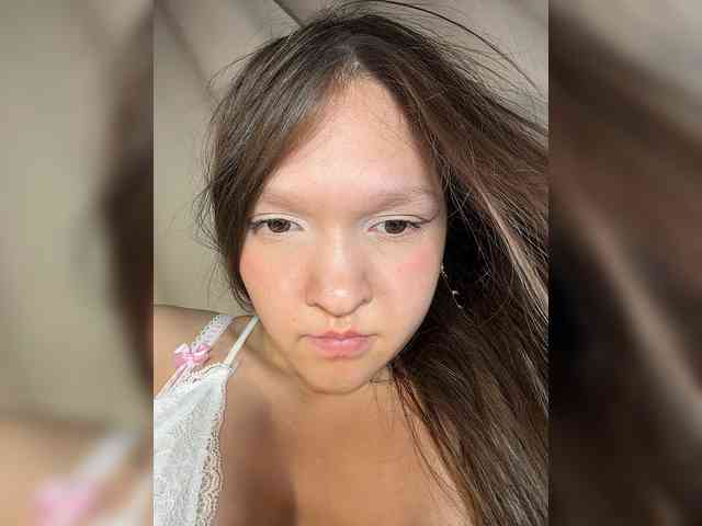 CuteLolly webcam
