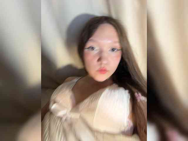 CuteLolly webcam