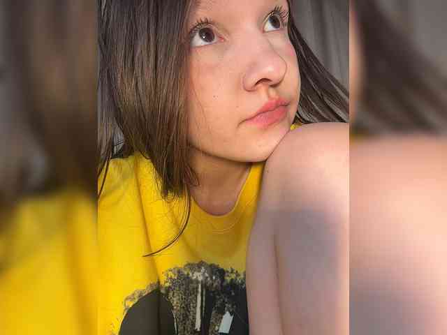 CuteLolly webcam