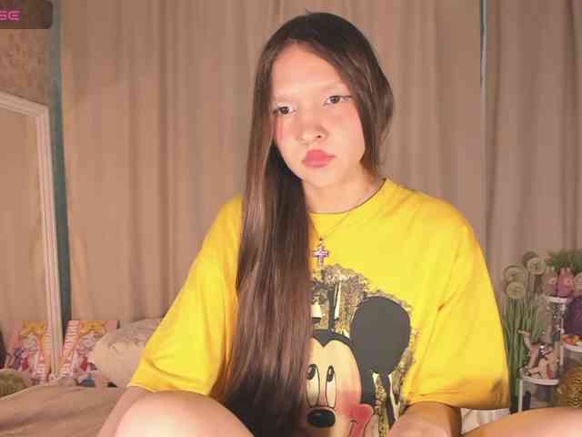 CuteLolly webcam