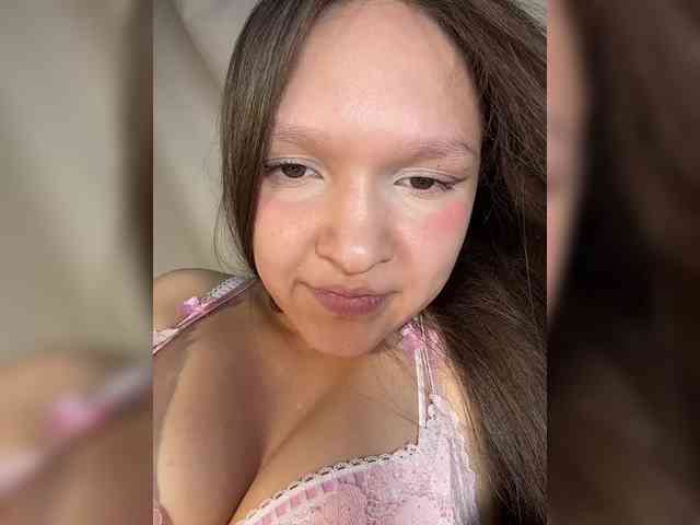 CuteLolly webcam