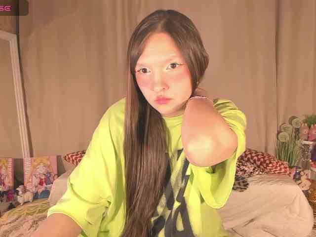 CuteLolly webcam