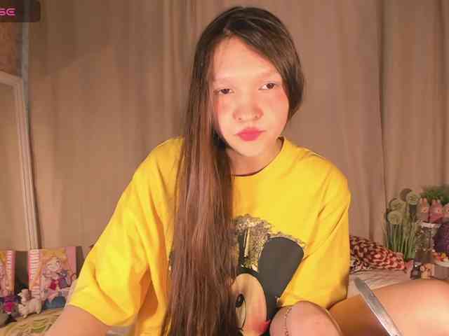 CuteLolly webcam