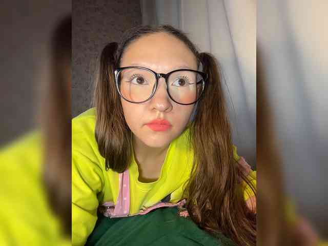 CuteLolly webcam