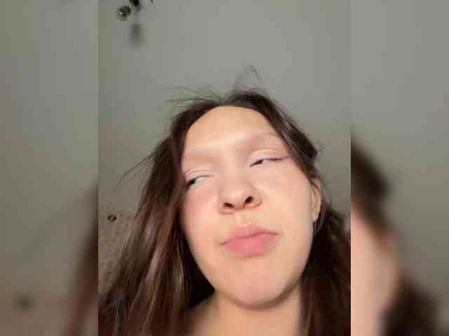 CuteLolly webcam