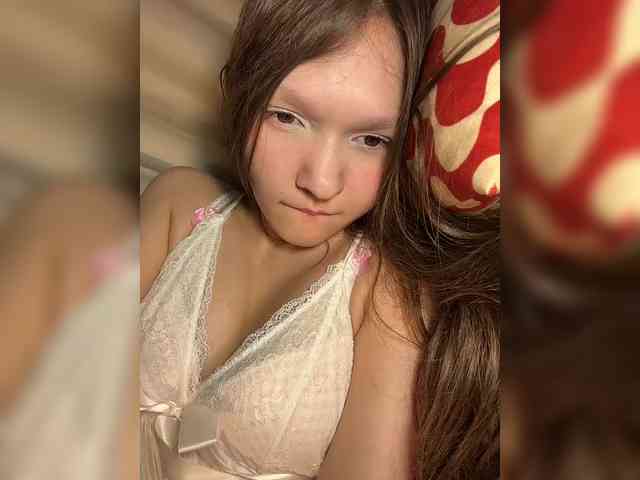 CuteLolly webcam