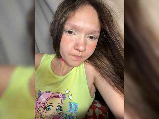 CuteLolly webcam
