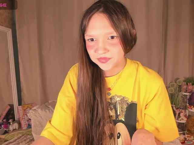 CuteLolly webcam