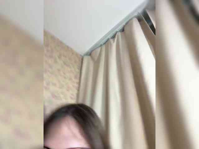 CuteLolly webcam