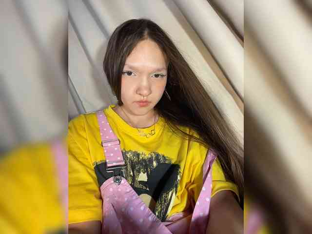 CuteLolly webcam