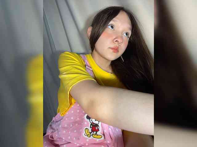 CuteLolly webcam