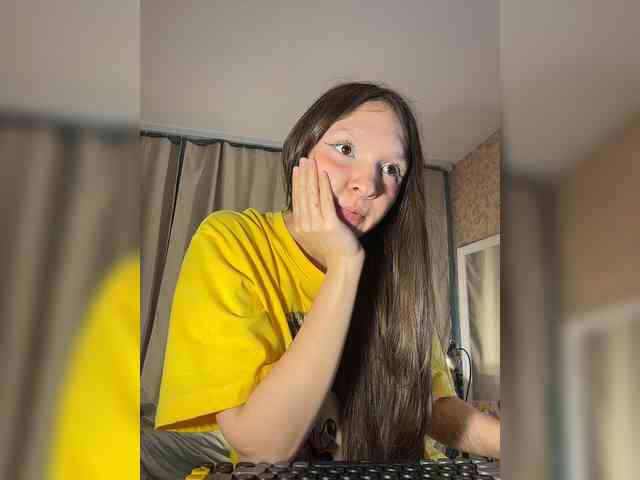 CuteLolly webcam