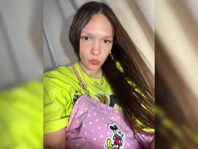 CuteLolly webcam