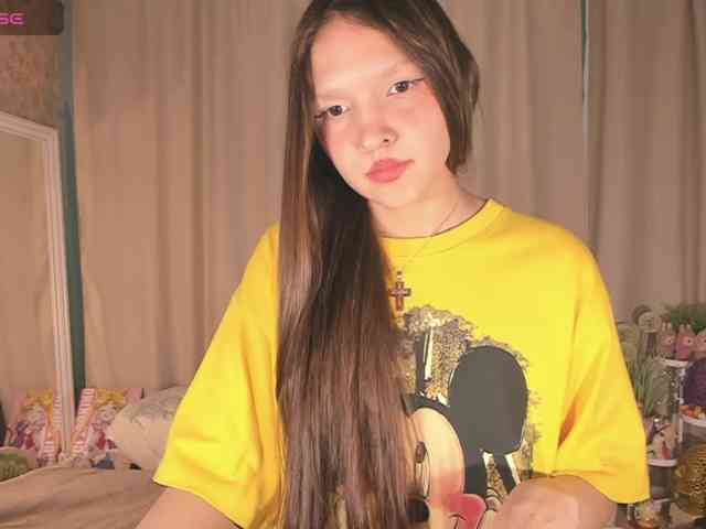 CuteLolly webcam