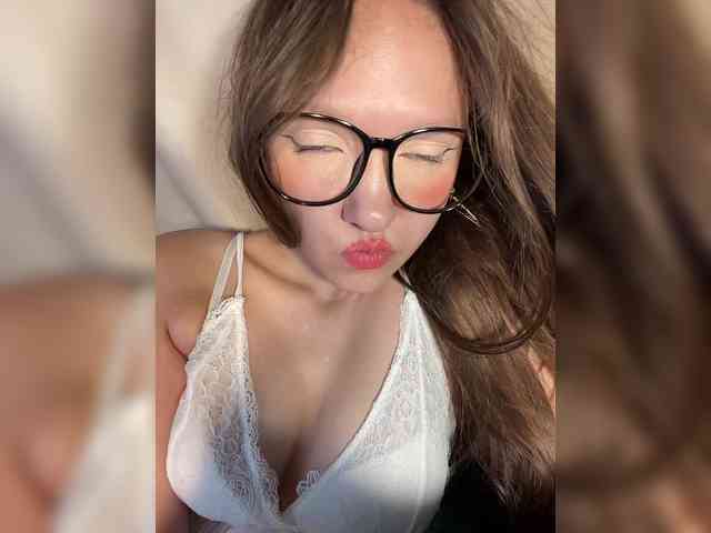 CuteLolly webcam