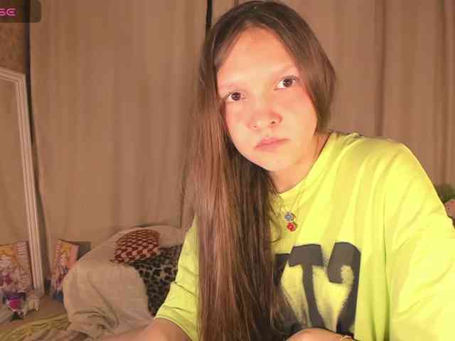 CuteLolly webcam