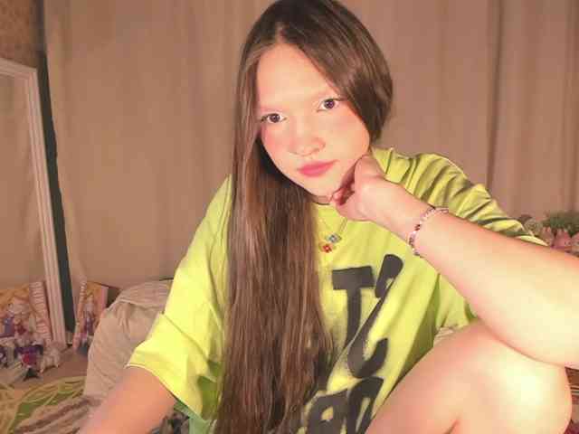 CuteLolly webcam