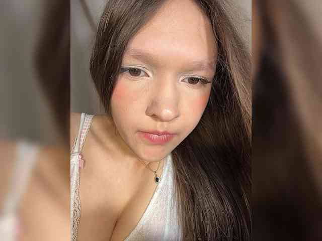 CuteLolly webcam