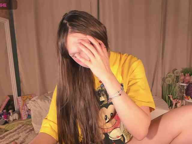 CuteLolly webcam