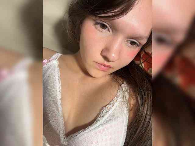 CuteLolly webcam