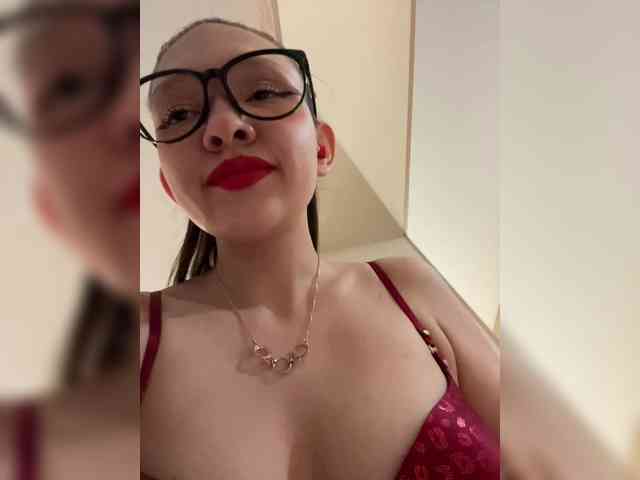 CuteLolly webcam