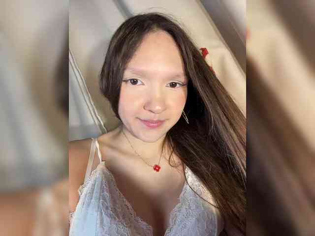 CuteLolly webcam