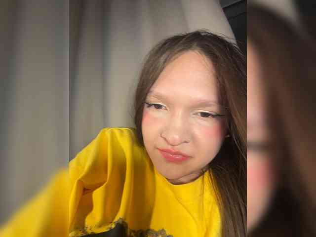 CuteLolly webcam
