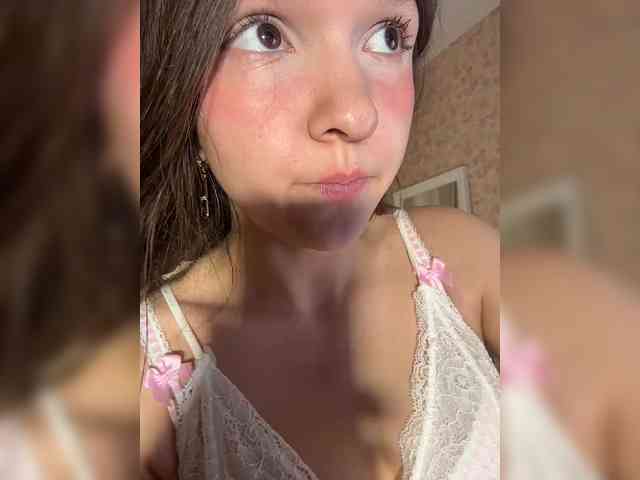 CuteLolly webcam
