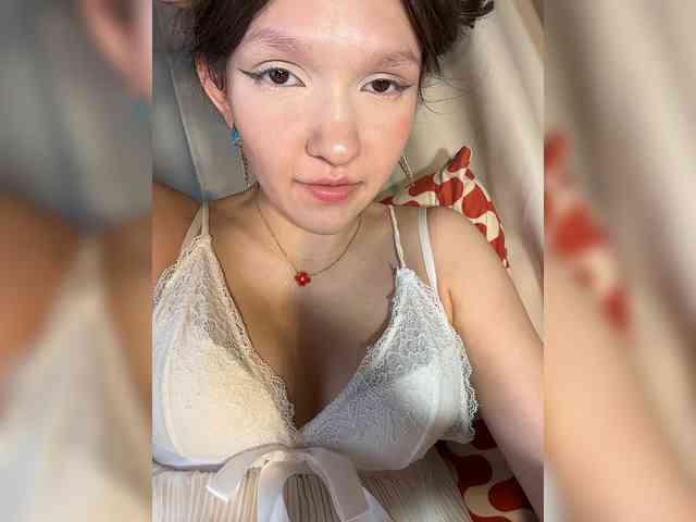 CuteLolly webcam