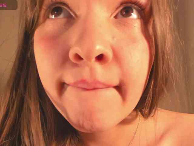 CuteLolly webcam