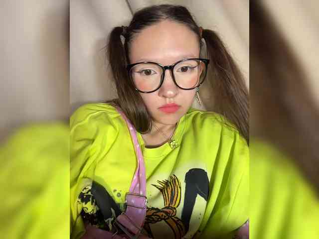 CuteLolly webcam