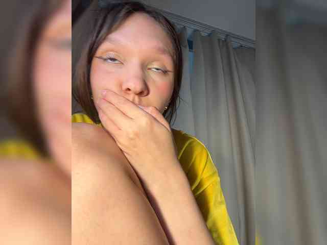 CuteLolly webcam