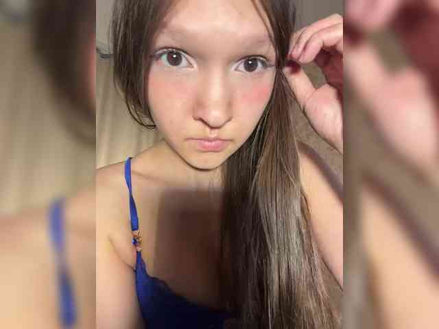 CuteLolly webcam