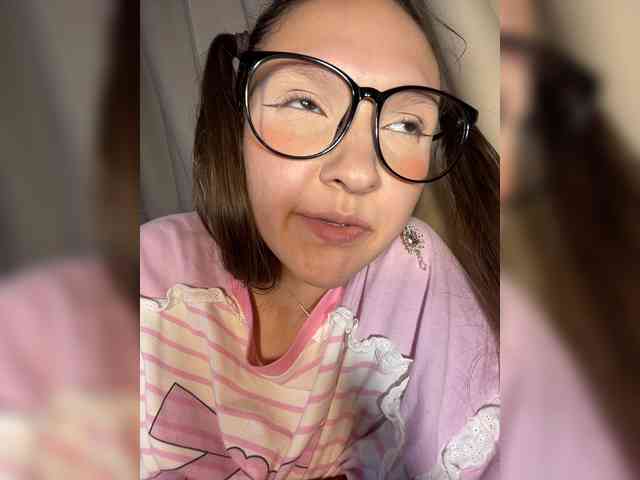 CuteLolly webcam