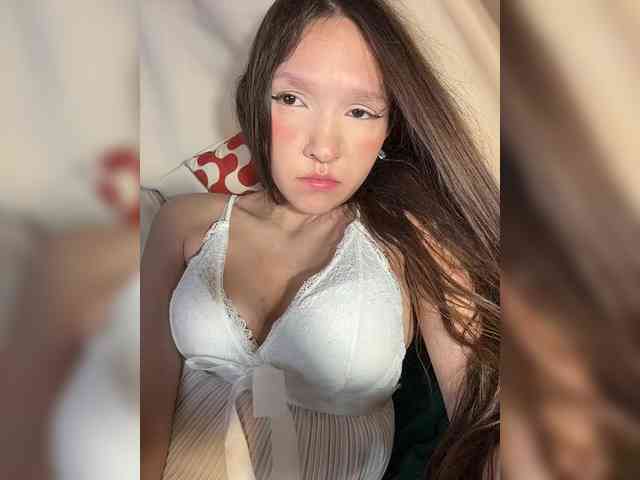 CuteLolly webcam