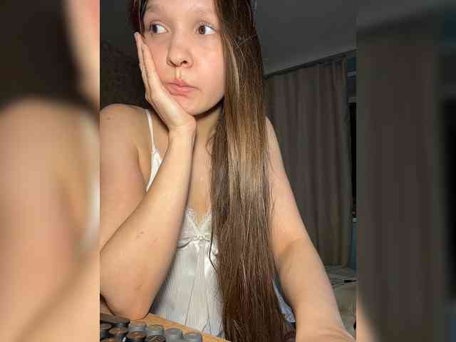 CuteLolly webcam