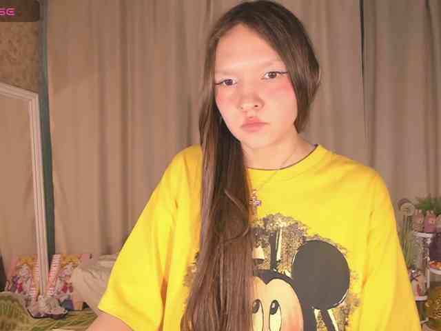CuteLolly webcam
