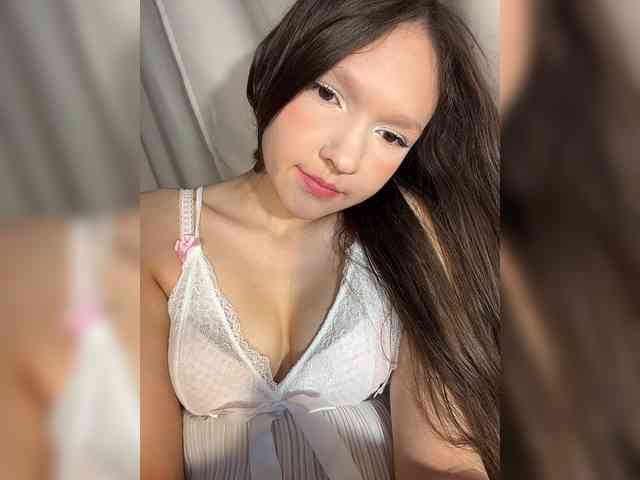 CuteLolly webcam