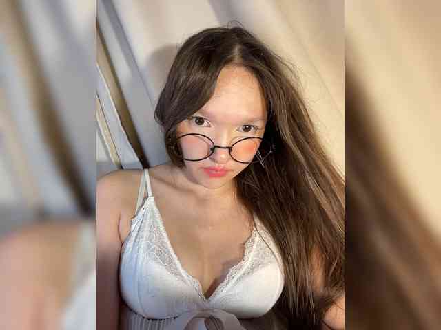 CuteLolly webcam
