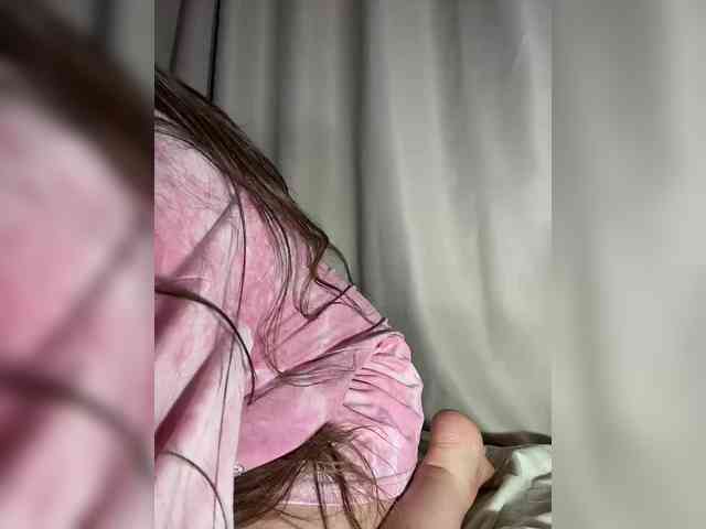 CuteLolly webcam