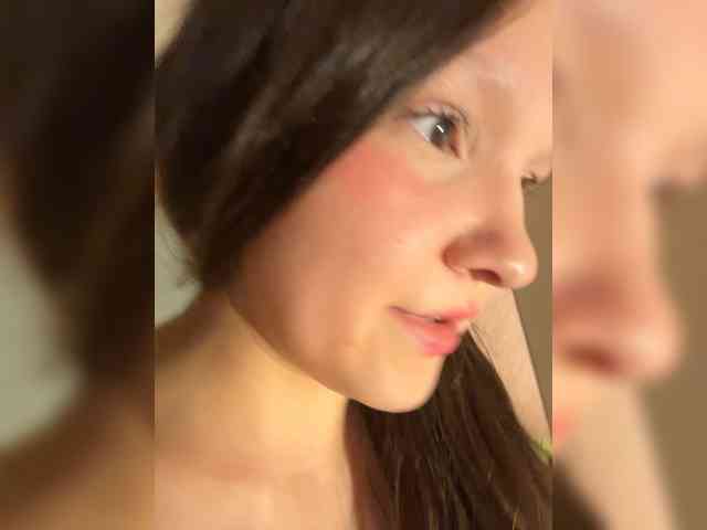 CuteLolly webcam