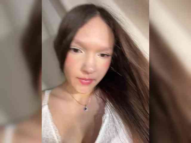 CuteLolly webcam
