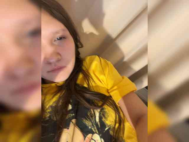 Cute-Lolly Live Webcam on BongaCams