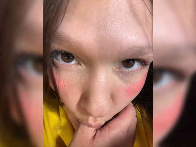 CuteLolly webcam