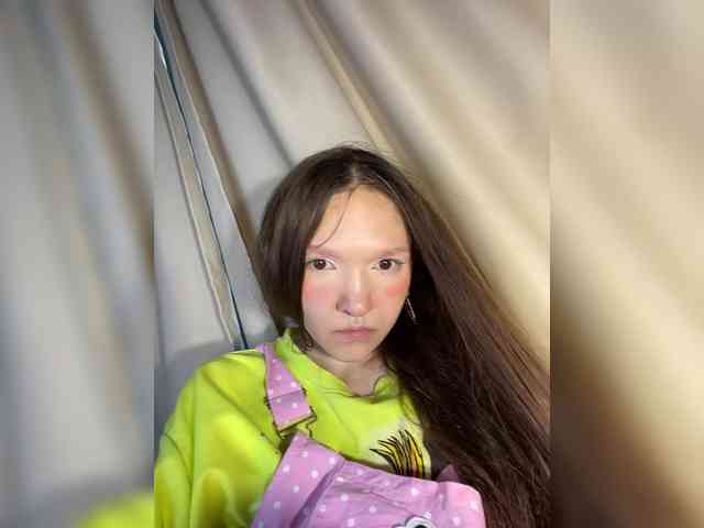 CuteLolly webcam